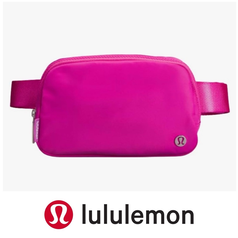 💕 NWT Lululemon Everywhere 1L Belt Bag 1L in Sonic Pink 💕